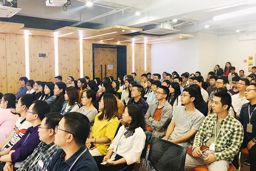 云里物里2019年第一季度工作總結(jié)會(huì)議順利召開(kāi)