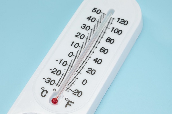 購買溫濕度傳感器時應該考慮哪些因素?